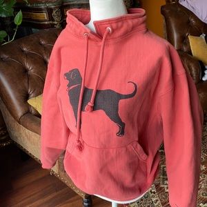 The black dog red sweatshirt